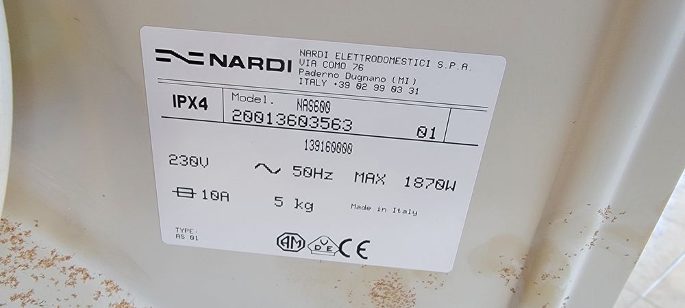 Máquina de secar roupa
