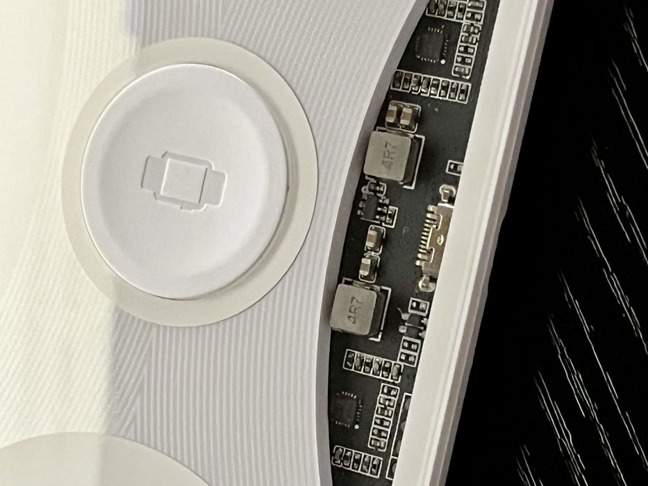 Безпровідна зарядка 15 w для Apple iPhone, Watch, AirPods