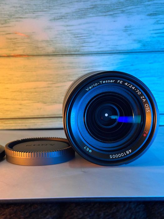 Sony FE 24-70mm f/4 ZA OSS Zeiss Vario-Tessar – Como Nova