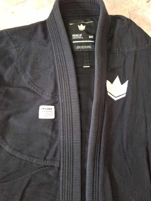 Кимоно для бразильского джиу-джитсу (BJJ) бренда Kingz.