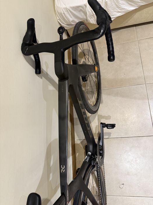 Scott foil rc10 2025