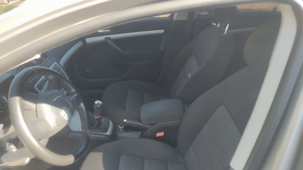 Продам недорого гарну Шкоду Октавію 2011 року. Дизель.