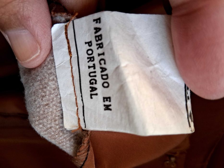 Macacão,com sandália Aldo.