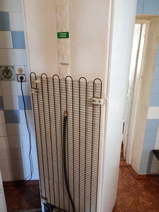 Холодильник BEKO CSA 36000 на запчастини