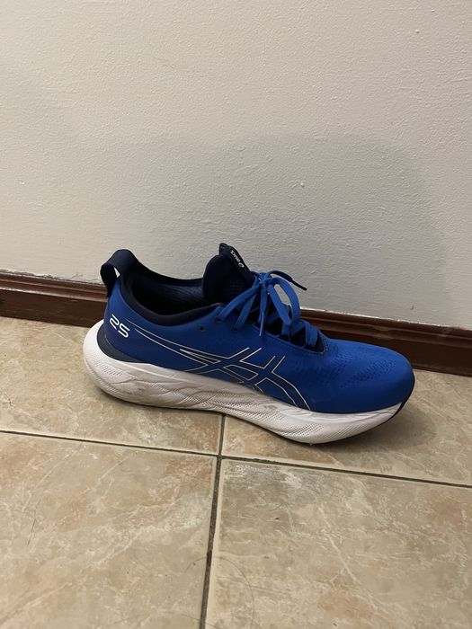 Asics Nimbus 25 - 42