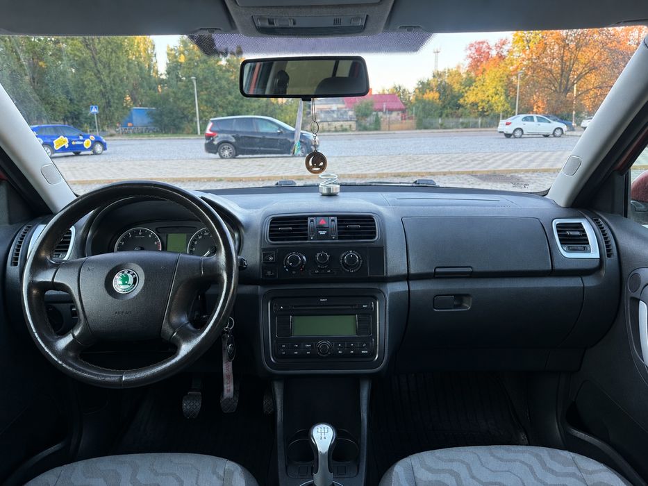 Продам Skoda Fabia 2 1.2 газ/бензин