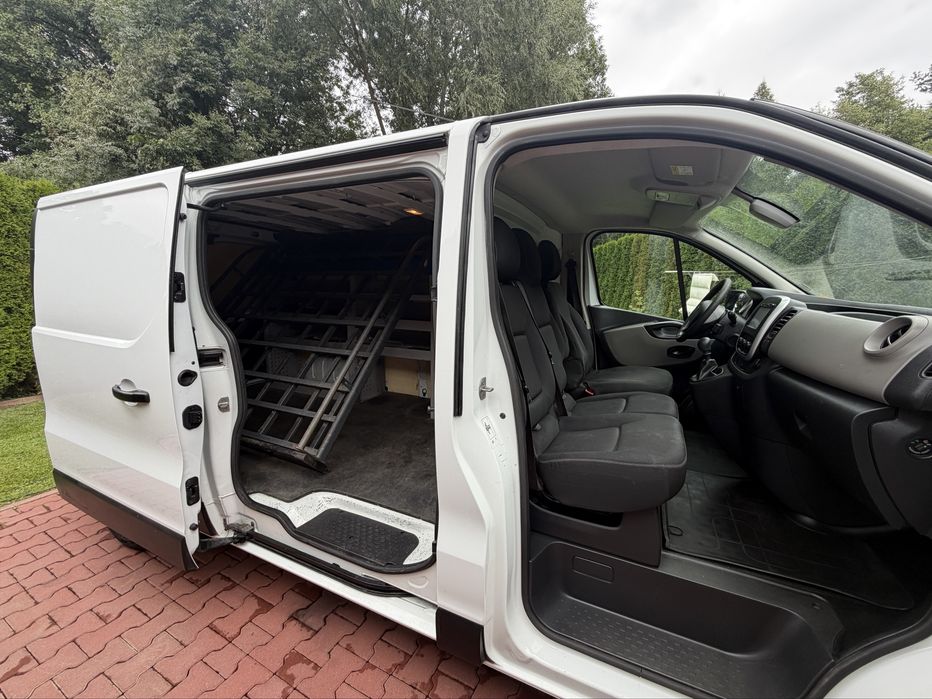 Renault Trafic III LONG