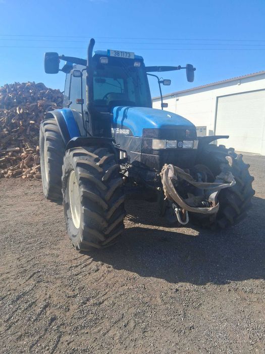 Tractor em bom estado