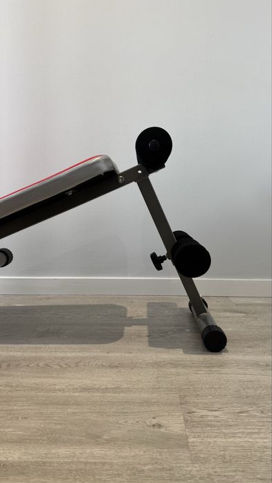 Banco multifunções de fitness e musculação