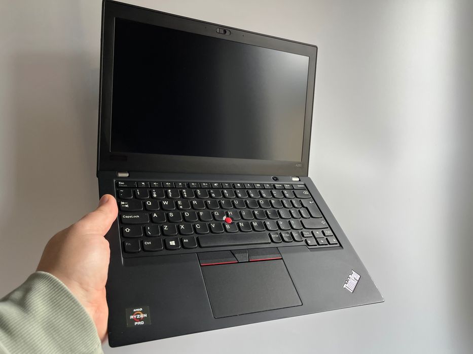 Laptop Lenovo ThinkPad A285 Ryzen 5 Pro 2500U 16/256GB Win10Pro FV23%