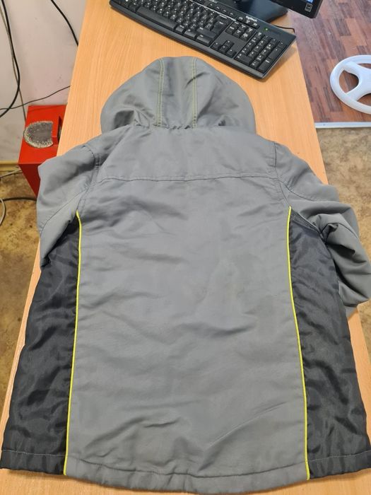 Куртки на 7-8 лет