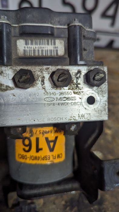 Блок ABS hyundai santa fe 2 4x4 589102b550