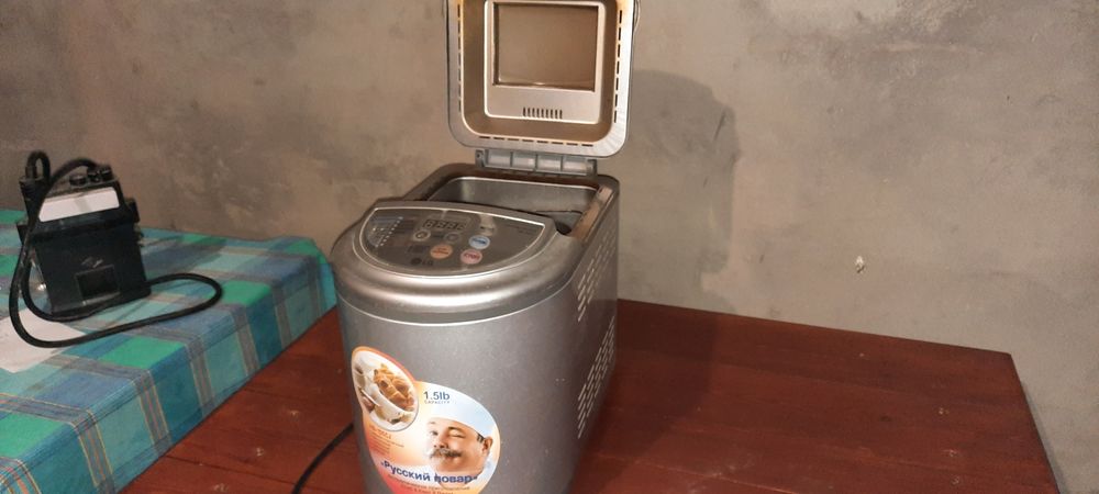 Хлібопіч LG в гарному стані