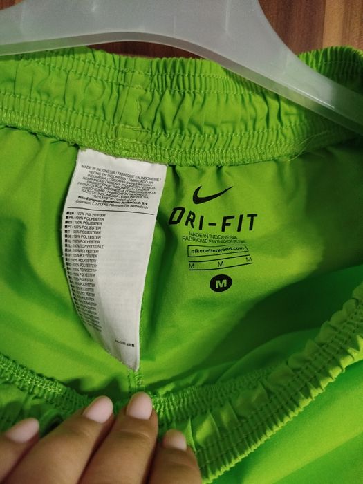 Spodenki krótkie męskie Nike Dri Fit rozmiar M stan bardzo dobry