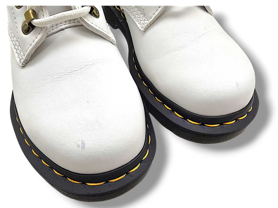 Dr. Martens White Blanc Smooth 37r