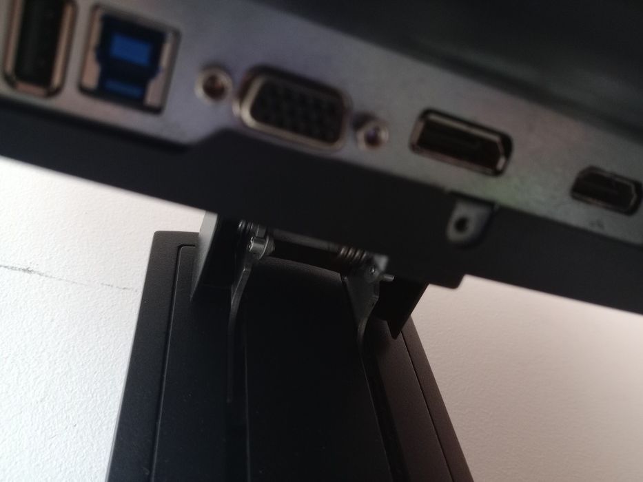 Monitor de DELL P2017H