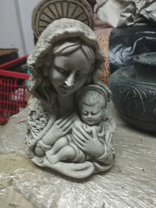 Busto/peça em oiça