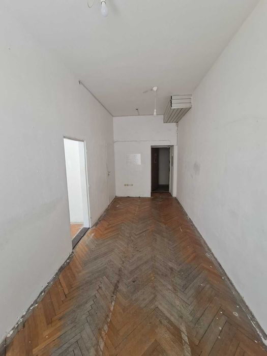 Здам офіс, Олеся Гончара 40, метро Університет та Золоті Ворота, 200м²