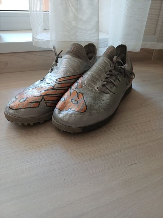 Футбольні сороконіжки New Balance Furon Оригінал (Розмір 43 / 27.5 см)
