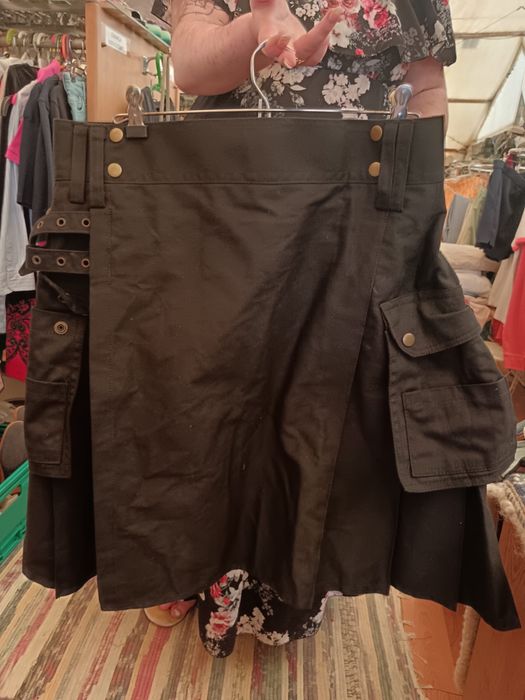 Kilt em tecido preto