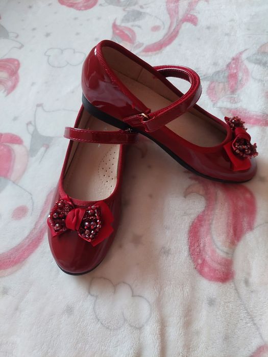 J.Nowe czerwone lakierki rozm. 33 eleganckie, baletki