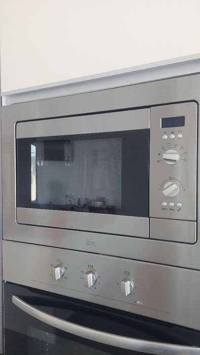 Microondas teka AVARIADO.