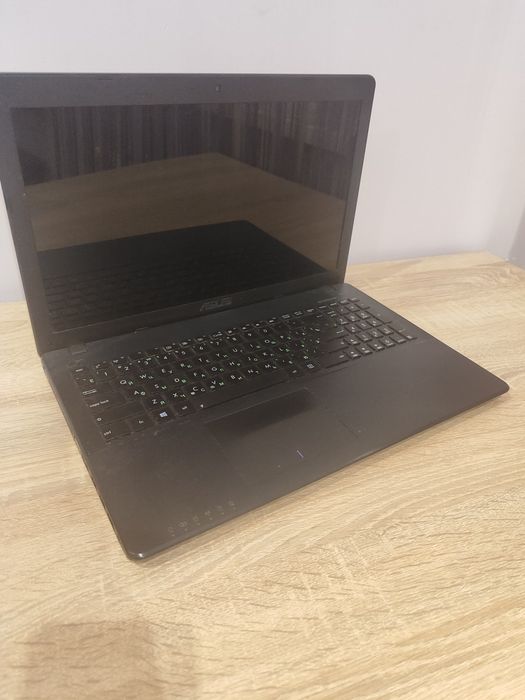 Ноутбук ASUS R513E, міняна батарея, CCD поставлена, додана оперативна пам'ять