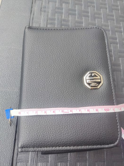 Książka serwisowa , etui