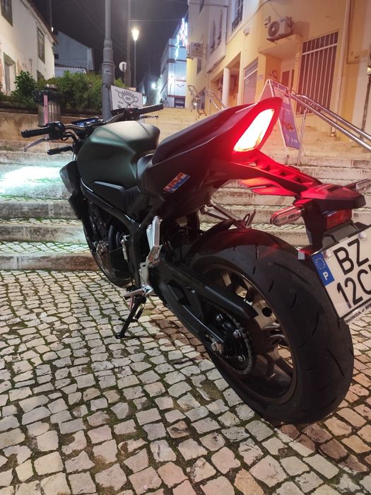 Honda CB 650 R e-cluch Out 25