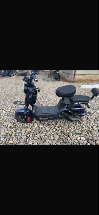 Електроскутер FADA