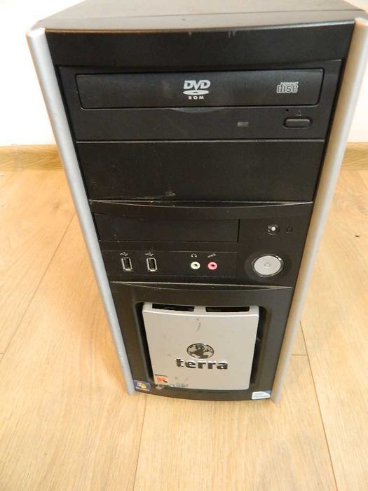 Komputer Terra Pentium Dual-Core E5800 4GB DDR3 500GB