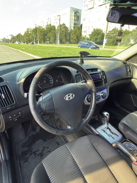 Продам Hyundai elantra 2010