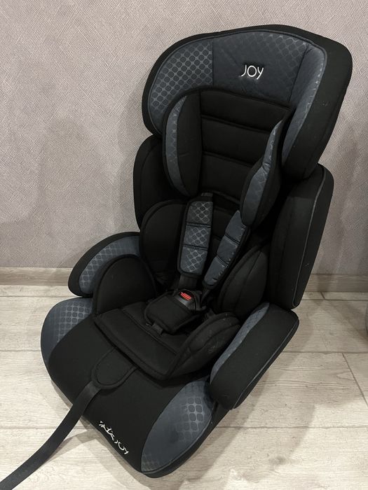 Дитяче автокрісло.Детское автокресло Есть наклон для сна. Німеччина