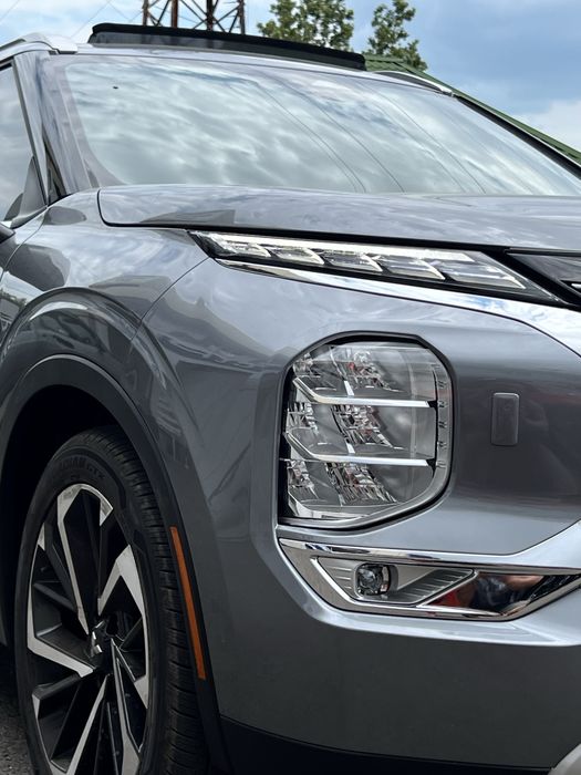 Продам Mitsubishi Новый!