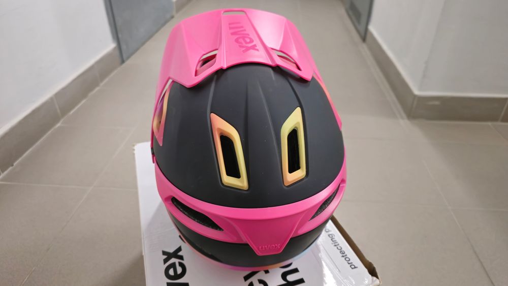 Kask rowerowy Uvex