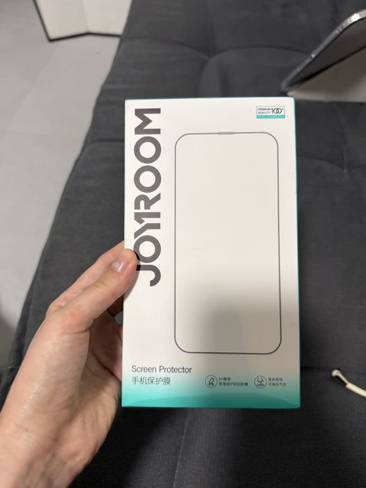 2 силіконові чохли та 2 захисне скло для iphone 14 pro max