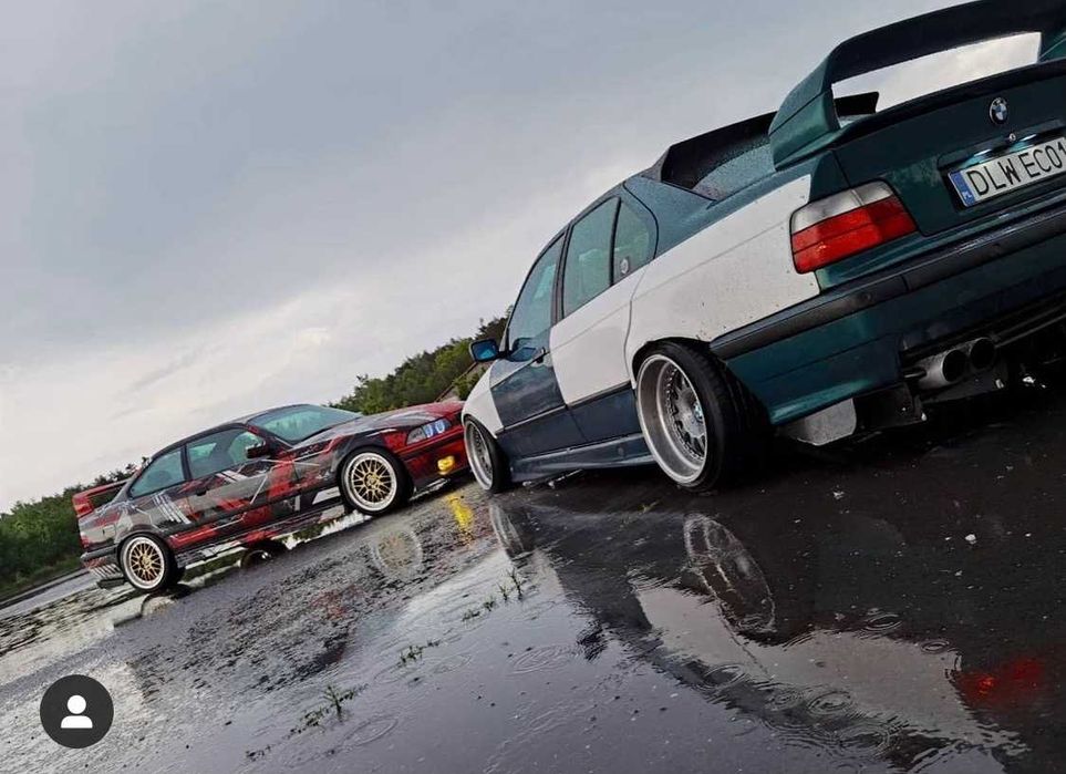 Felony BMW 3 E36 SEDAN 6 elementów Wycięcia na Klamki podkład