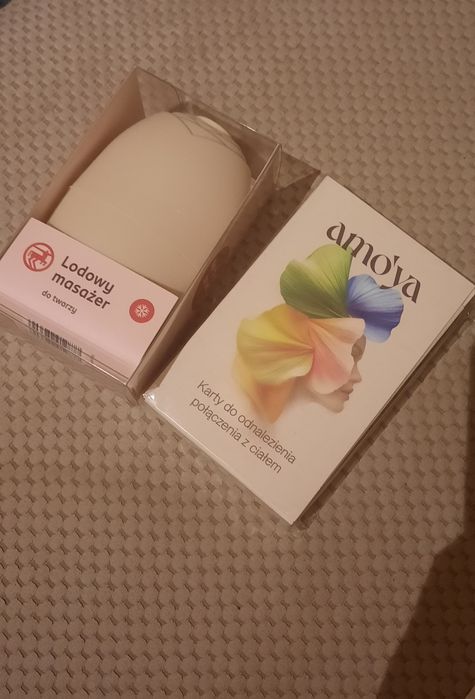 Masażer lodowy + karty Amo'ya