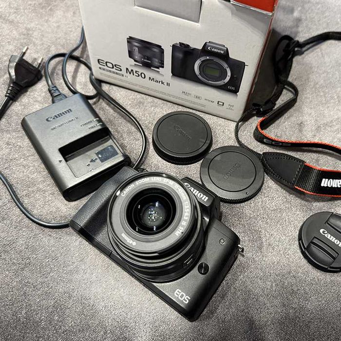 Фотоапарат Canon EOS M50 Mark II body Black (4728C002)