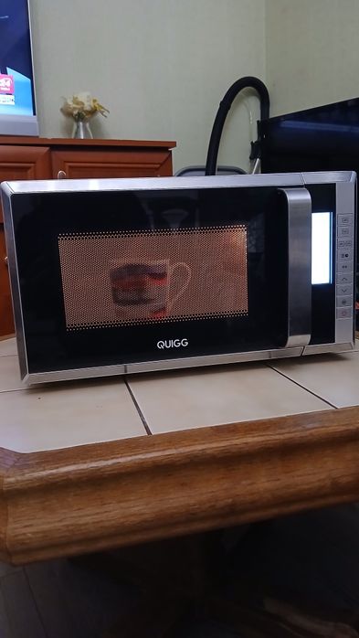 Микроволновая печь  Silvergres  MC28H   с конвекцией   б/у Германии.