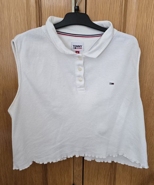 Top da marca Tommy Hilfiger