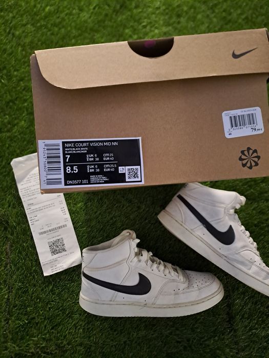 Nike Court Vision Mid