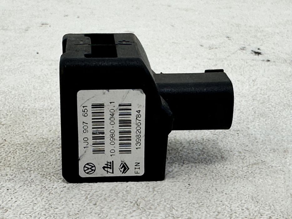 Volkswagen Audi czujnik sensor ESP Golf IV Bora Sharan 1.9 TDi