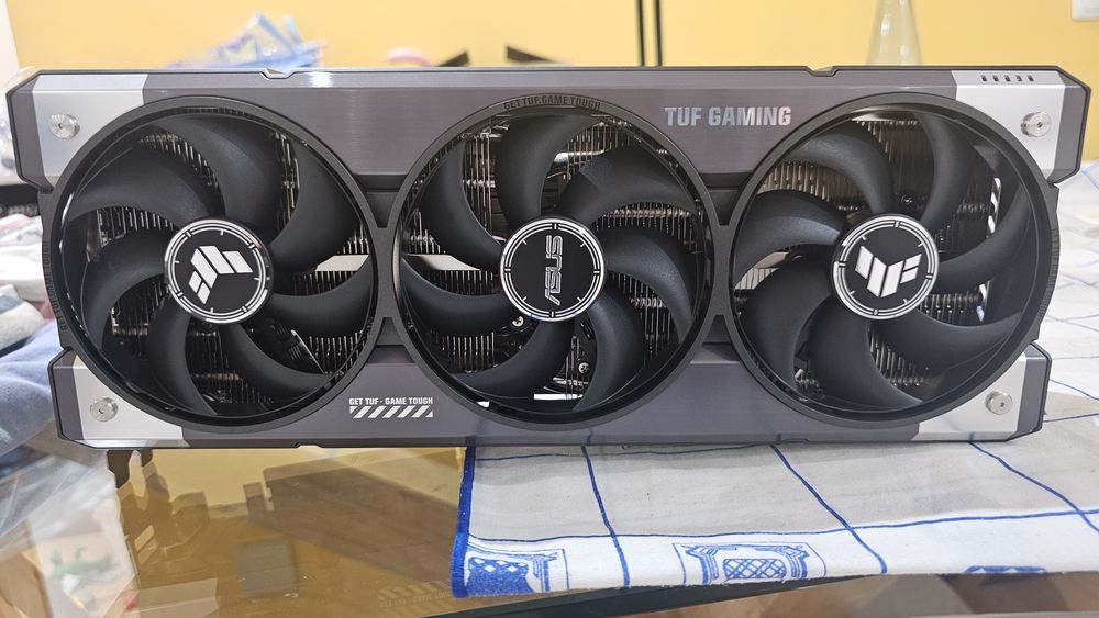 RTX 5090 TUF Gaming 32GB