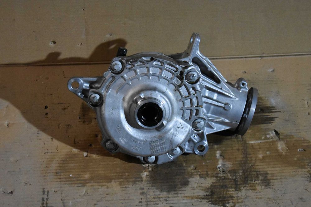 Бампер передний комплект с разборки Mercedes E W214 запчасти б/у шрот