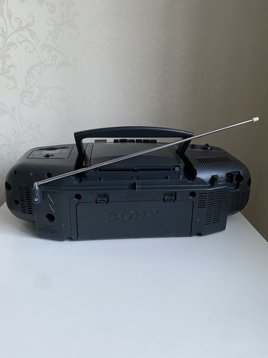 Раритет 1995 года Бумбокс магнитола Sony CFD-7 магнитофон радио