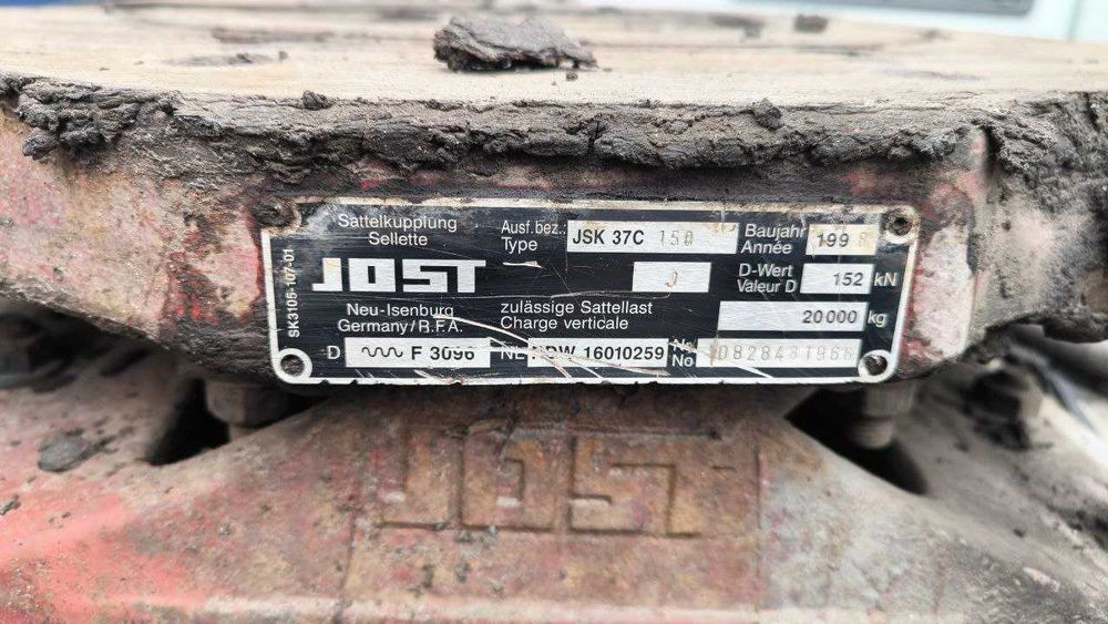 Сідло JOST JSK 37C на Даф Ман