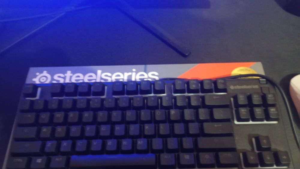 Teclado Steelseries Ápex 3 TKL