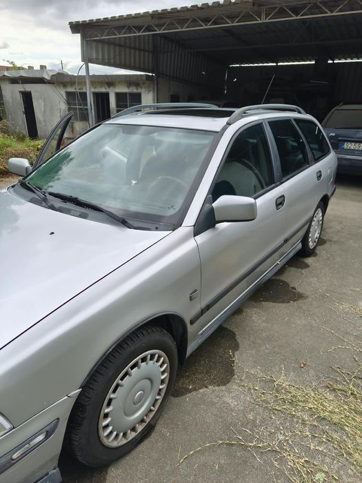OPORTUNIDADE —  Volvo 1.9 diesel APENAS 1.000 €! foto 2