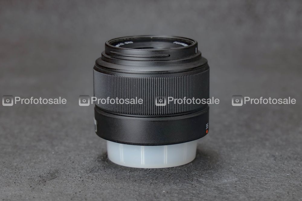 Обʼєктив Fujifilm XC 35mm f/2